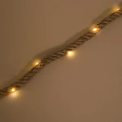 Beleuchtetes Juteseil mit eingearbeiteter Solar Lichterkette