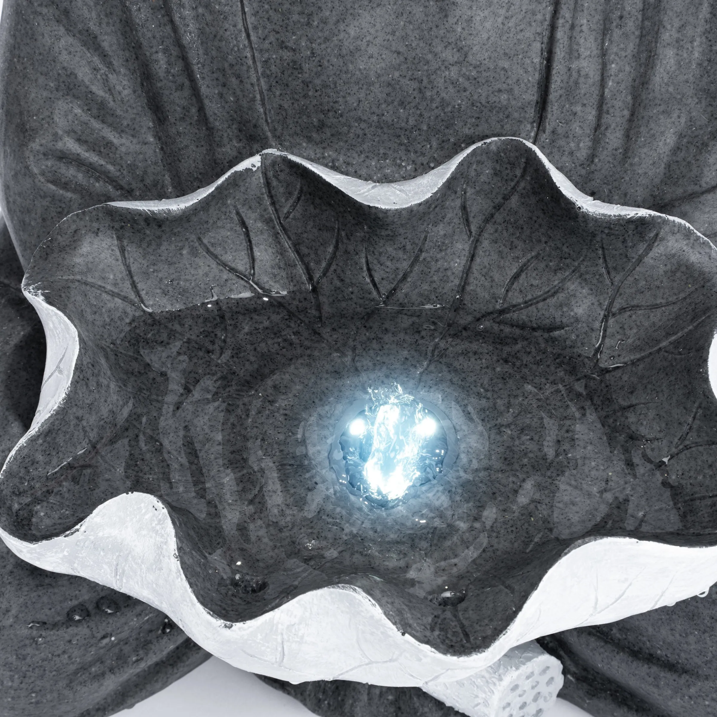 Solarbrunnen Buddha mit Lotusblatt und LED Licht