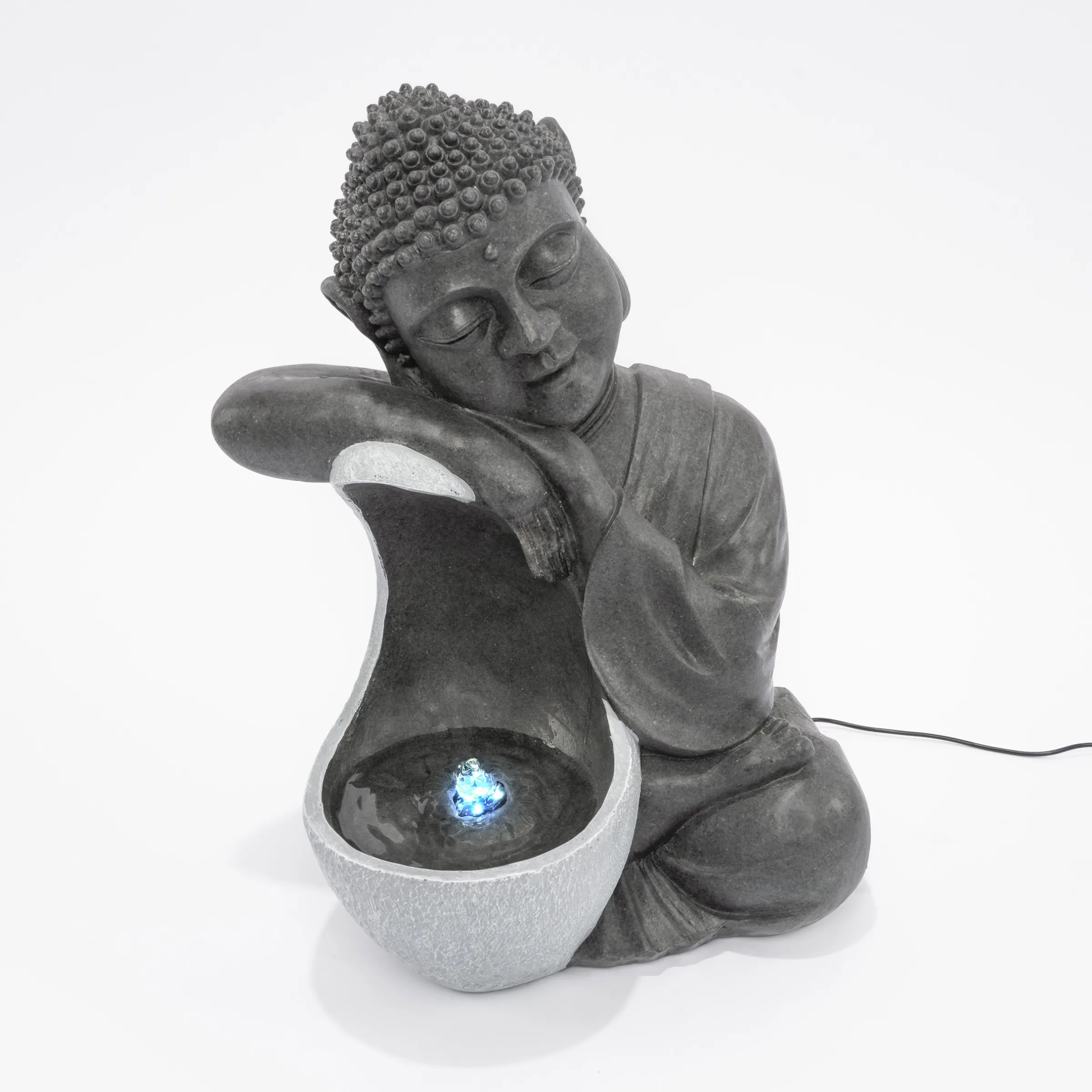Solarbrunnen Buddha ruhend mit beleuchteter Wasserquelle