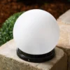 Solar Deko-Leuchtkugel 20 cm mit bernsteinfarbenem LED Licht