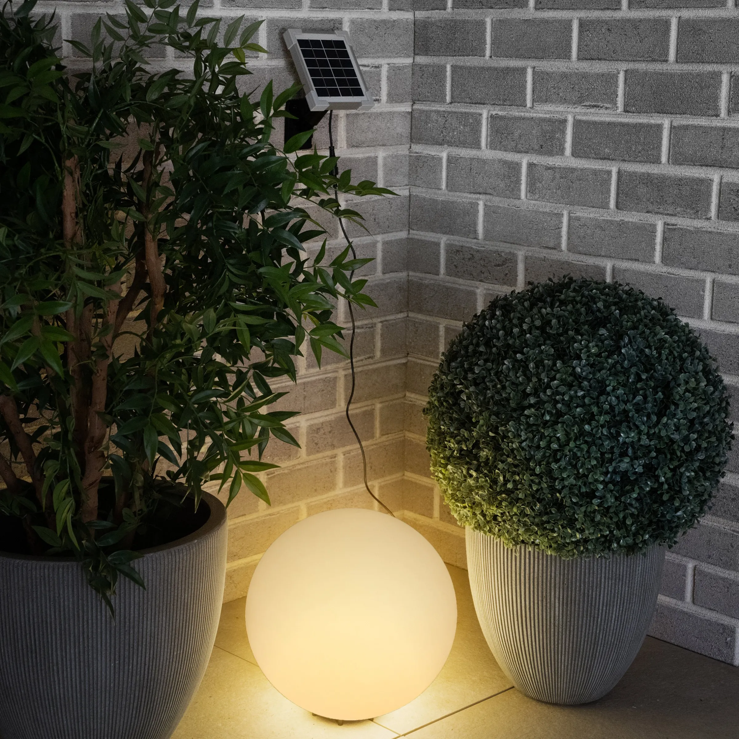 Solar Deko-Leuchtkugel 50 cm mit externem 2 W Solarmodul