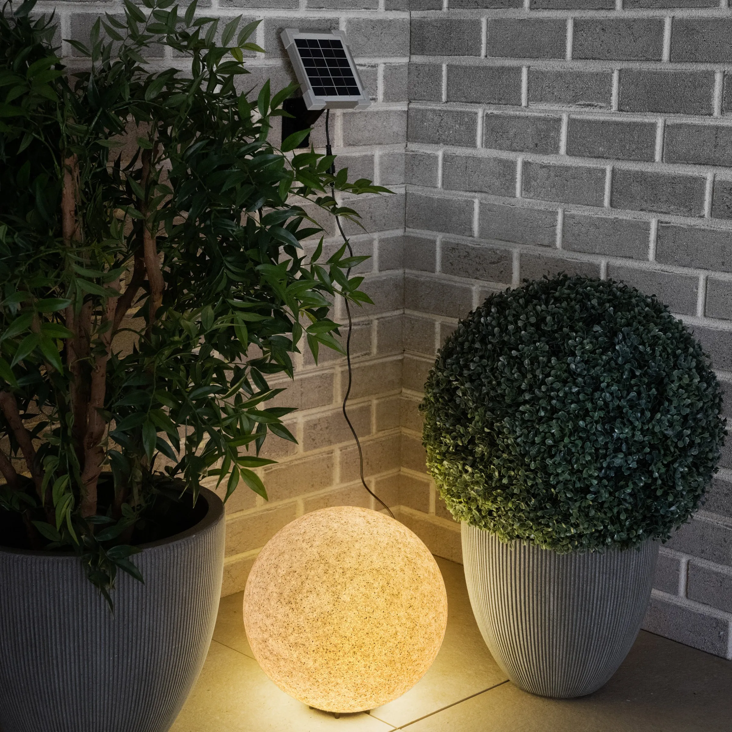 Solar Deko-Leuchtstein 50 cm mit externem 2 W Solarmodul