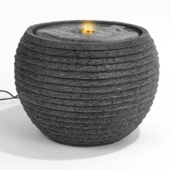 Solar Designbrunnen mit sitzendem Vogelpaar und LED Beleuchtung