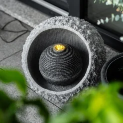 Solar Felssteinbrunnen mit LED-Beleuchtung