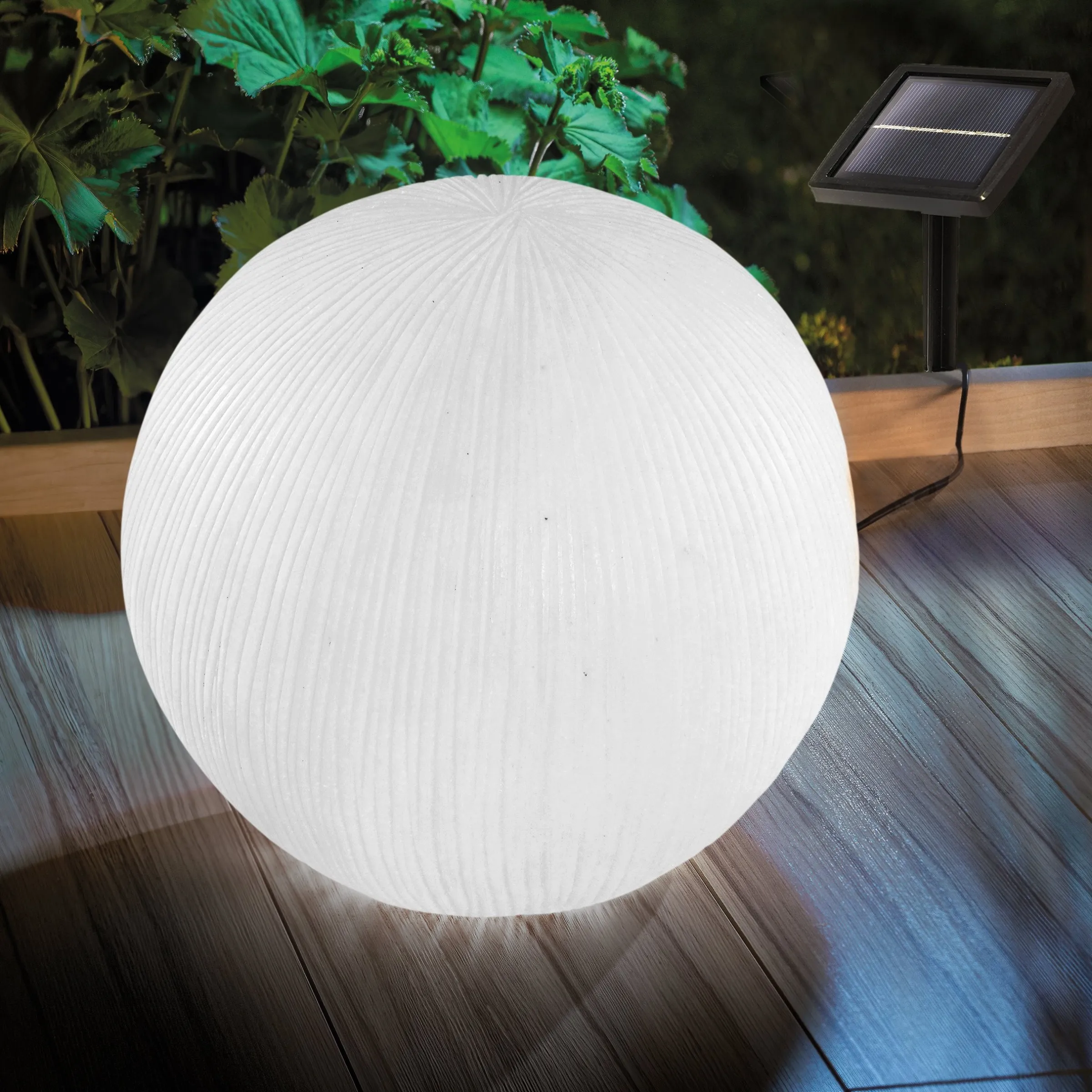 Solar Gartenkugel ⌀ 26 cm in besonderer Sandsteinoptik