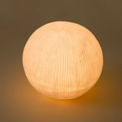 Solar Gartenkugel ⌀ 26 cm in besonderer Sandsteinoptik