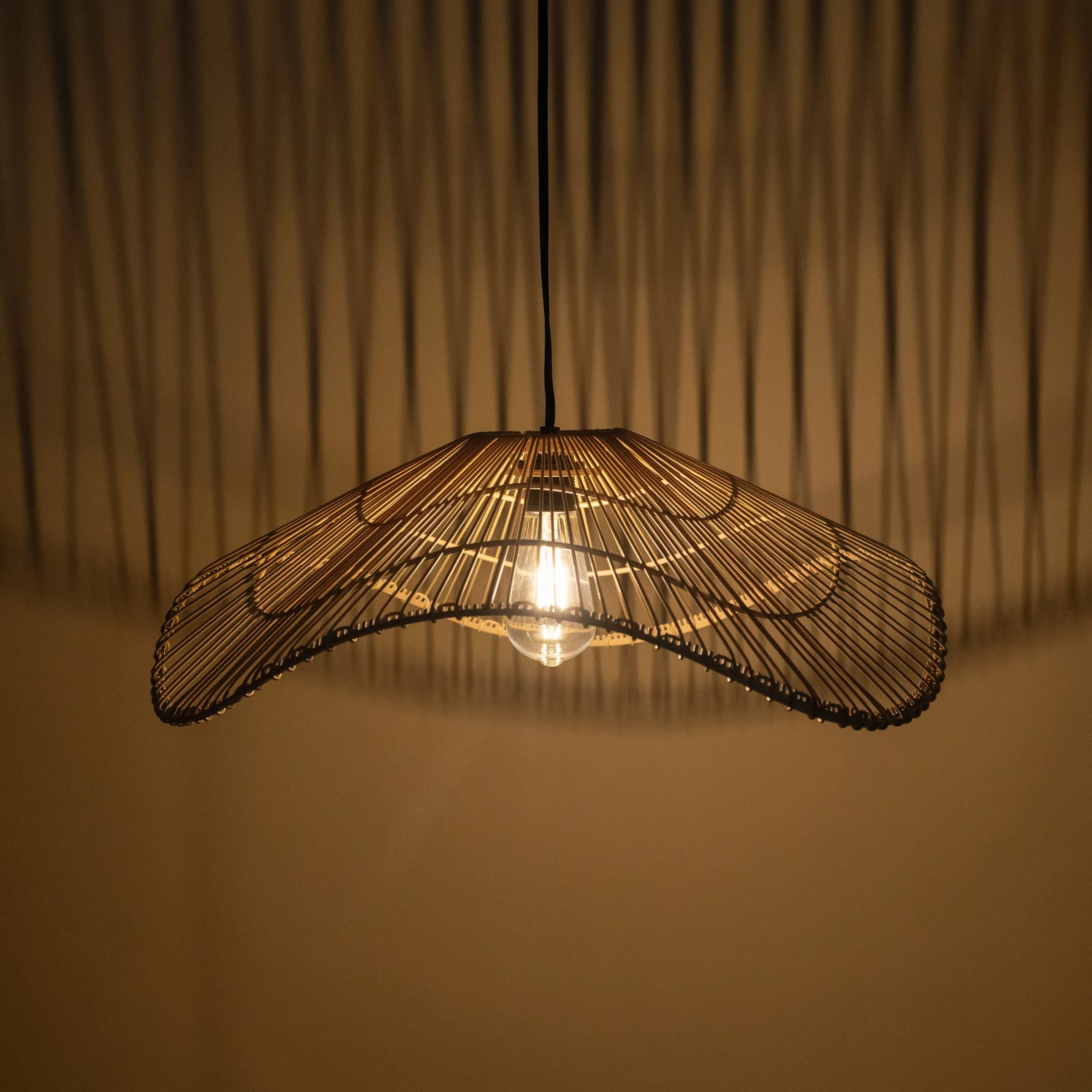 Solar Hängeleuchte Butterfly warmweiß