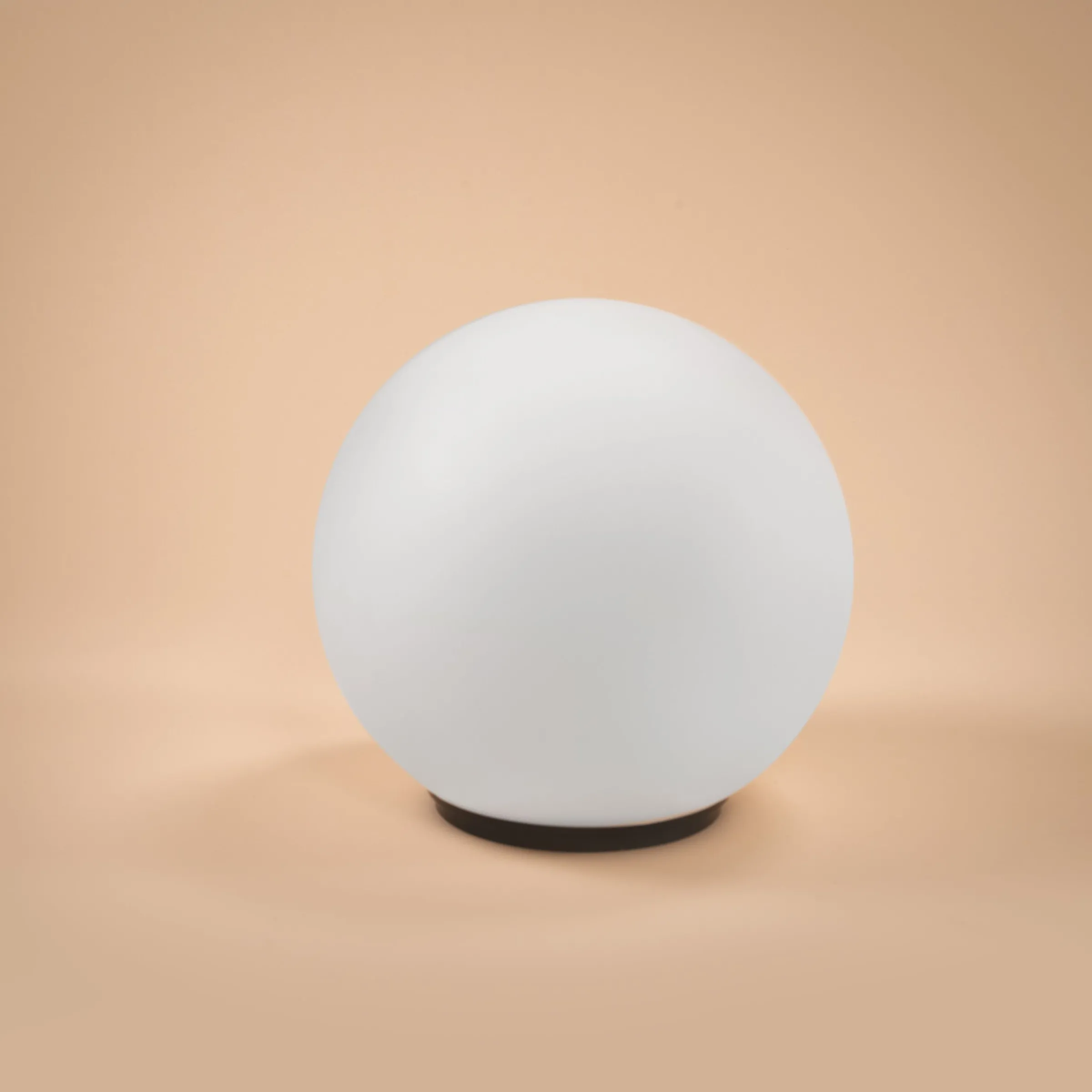 Solarkugel Basic ⌀ 30 cm mit 7 Lichtfarben