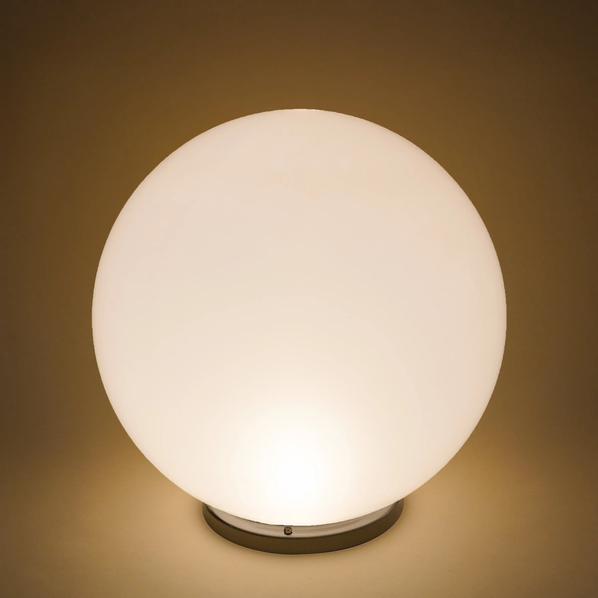 Solarkugel Liana ⌀ 40 cm mit Edelstahlsockel und Fernbedienung