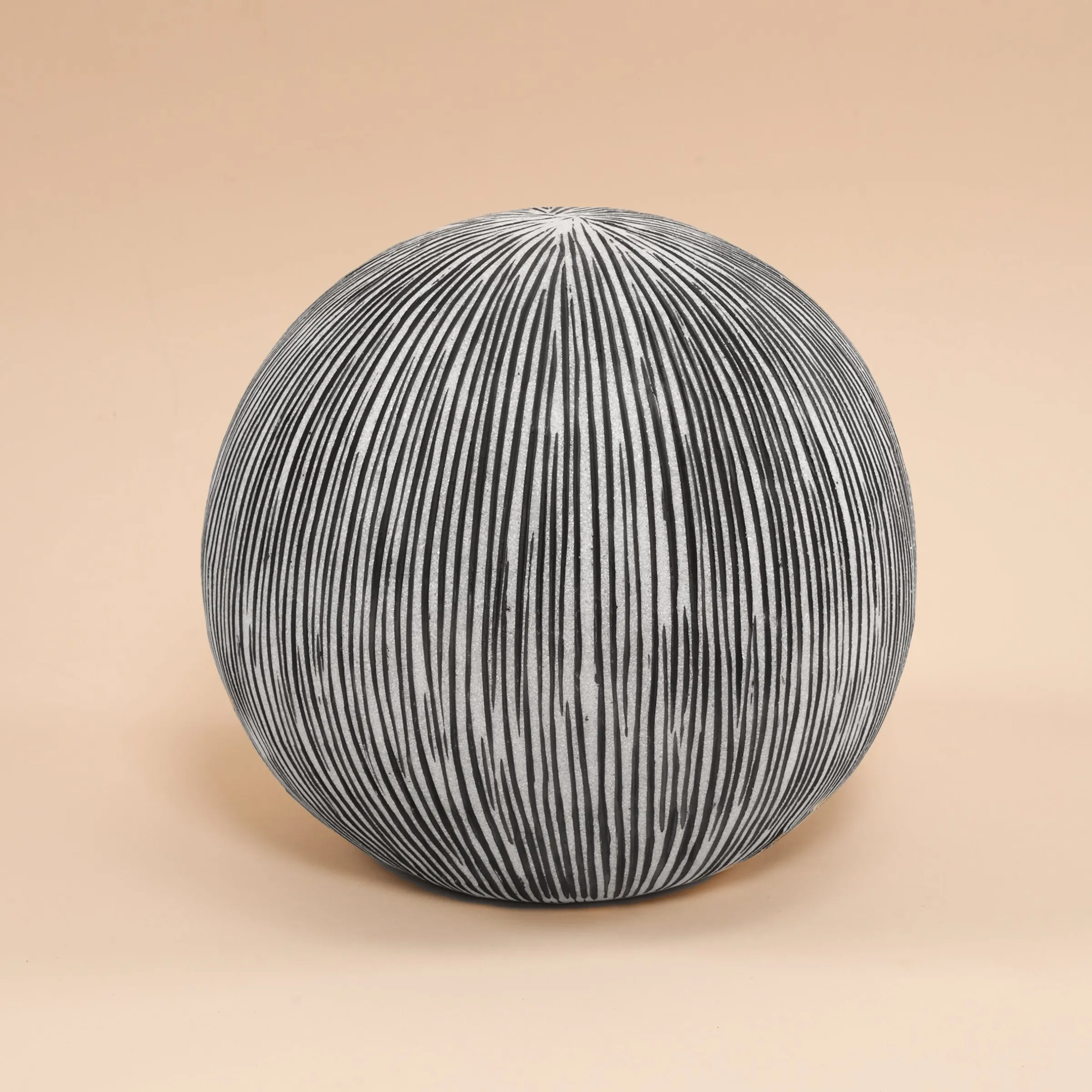 Solarkugel Ribbed-Ball ⌀ 26 cm in Sandsteinoptik