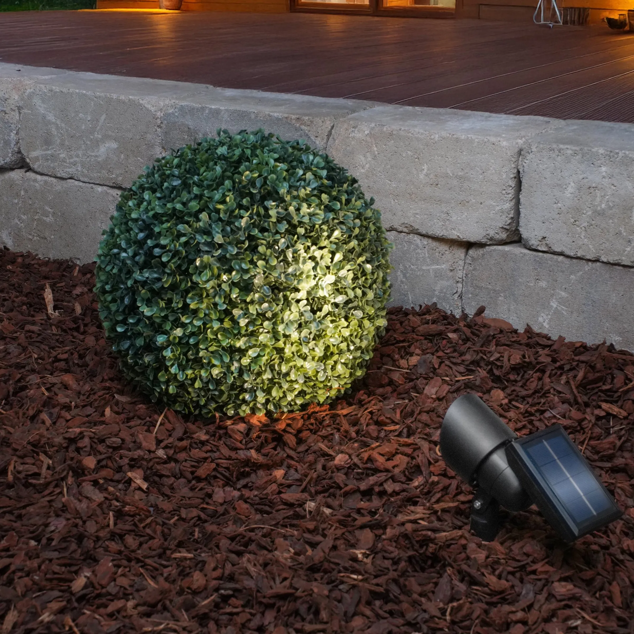 Solar LED-Bodenstrahler Spoti 30 warmweiß
