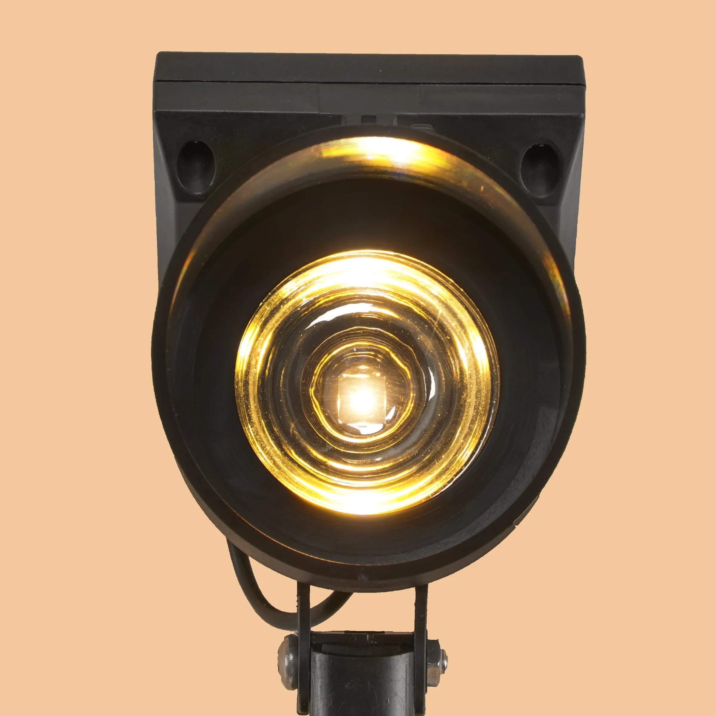 Solar LED-Bodenstrahler Spoti 30 warmweiß