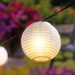 Solar Lichterkette mit 20 Lampions