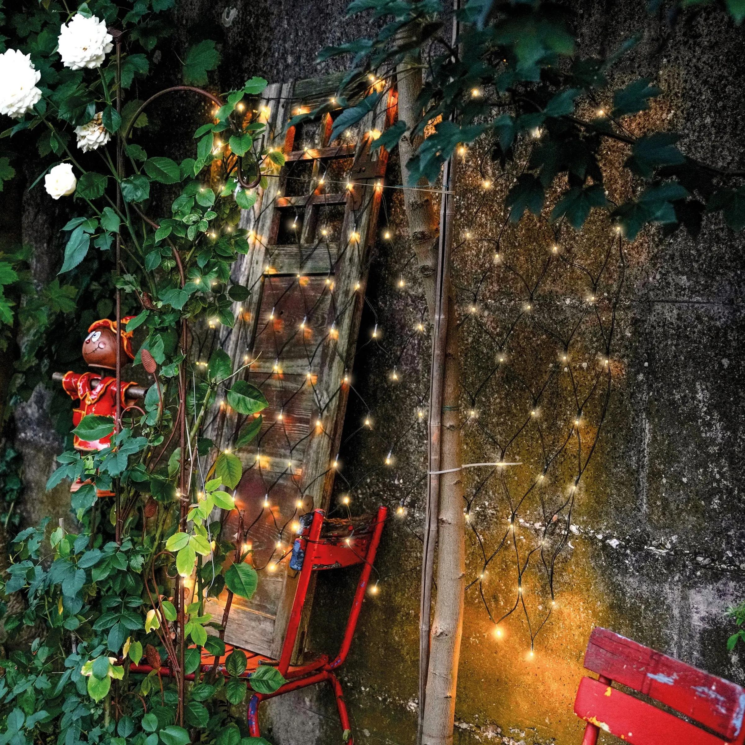 Solar Lichternetz mit 144 warmweißen LEDs
