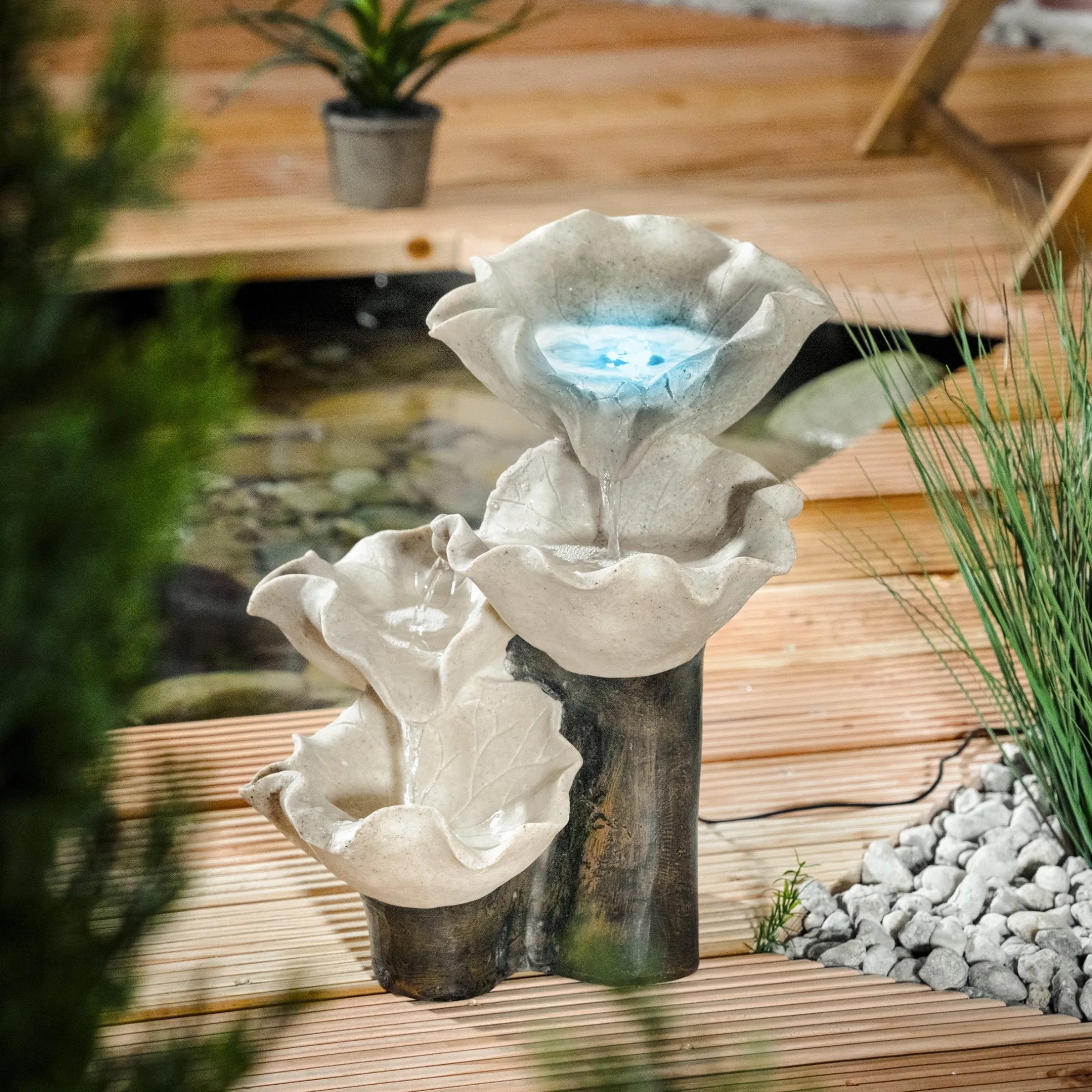 Solar Lotusblätterbrunnen mit LED-Beleuchtung