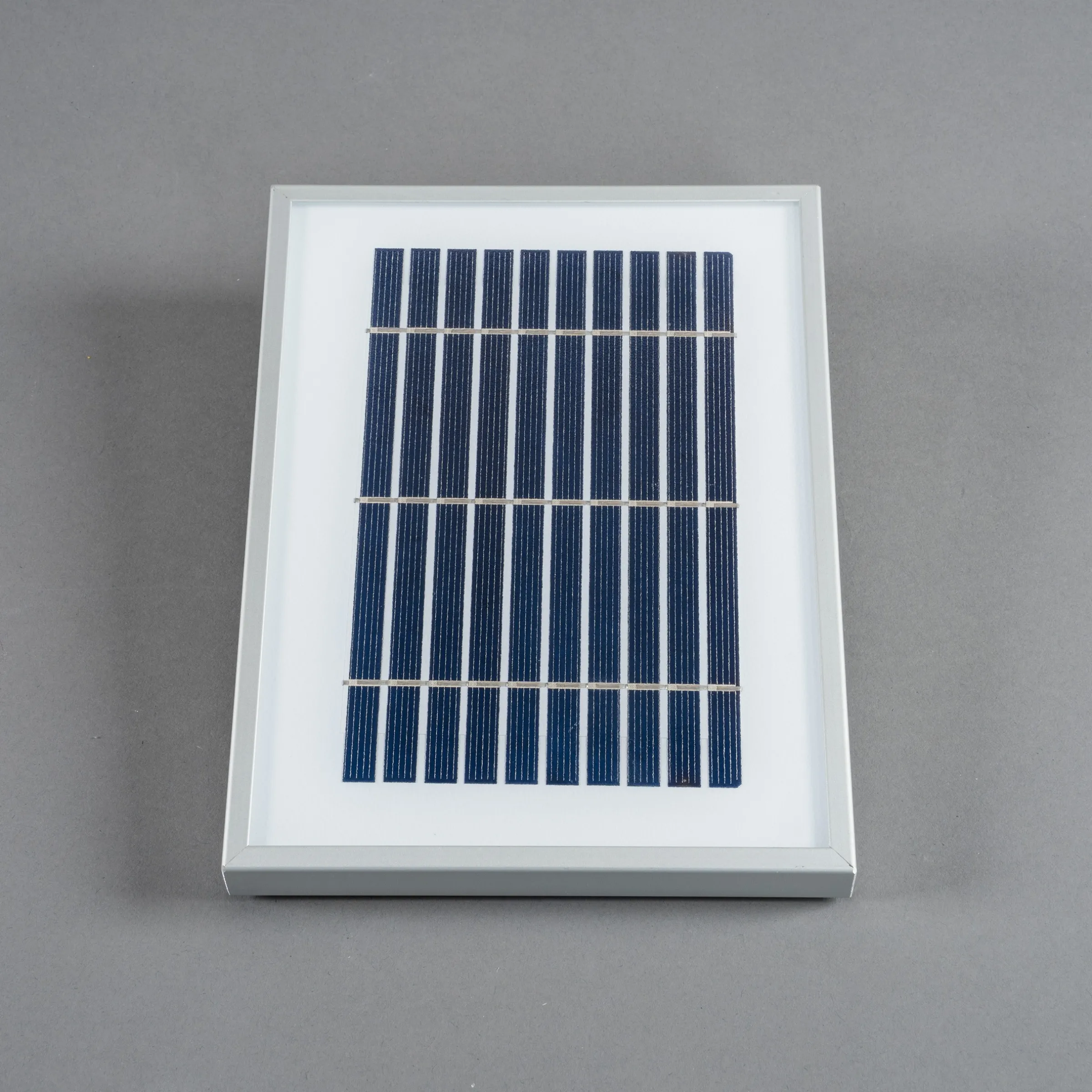 Solarmodul 2 Wp 6V inkl. Akku und Halterung