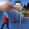 Solar PIR-Standleuchte Loretto 200 CCT & AI Modus