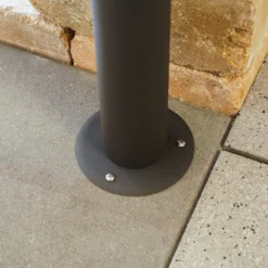 Solar Pollerleuchte mit Leuchtkugel ⌀ 20 cm