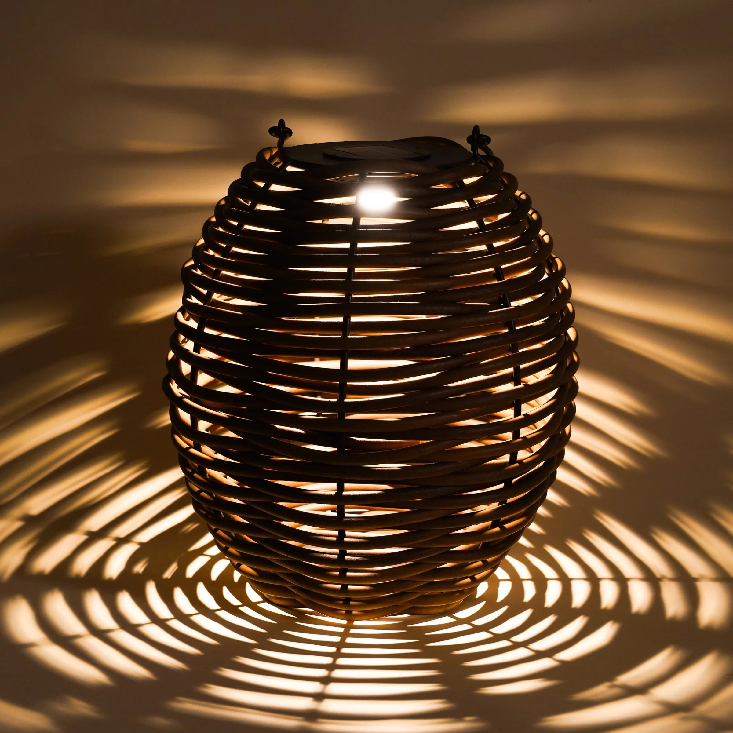 Solar Rattan Windlicht Victoria 30 cm, braun