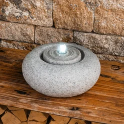 Solar Rundwasserquelle mit LED Licht