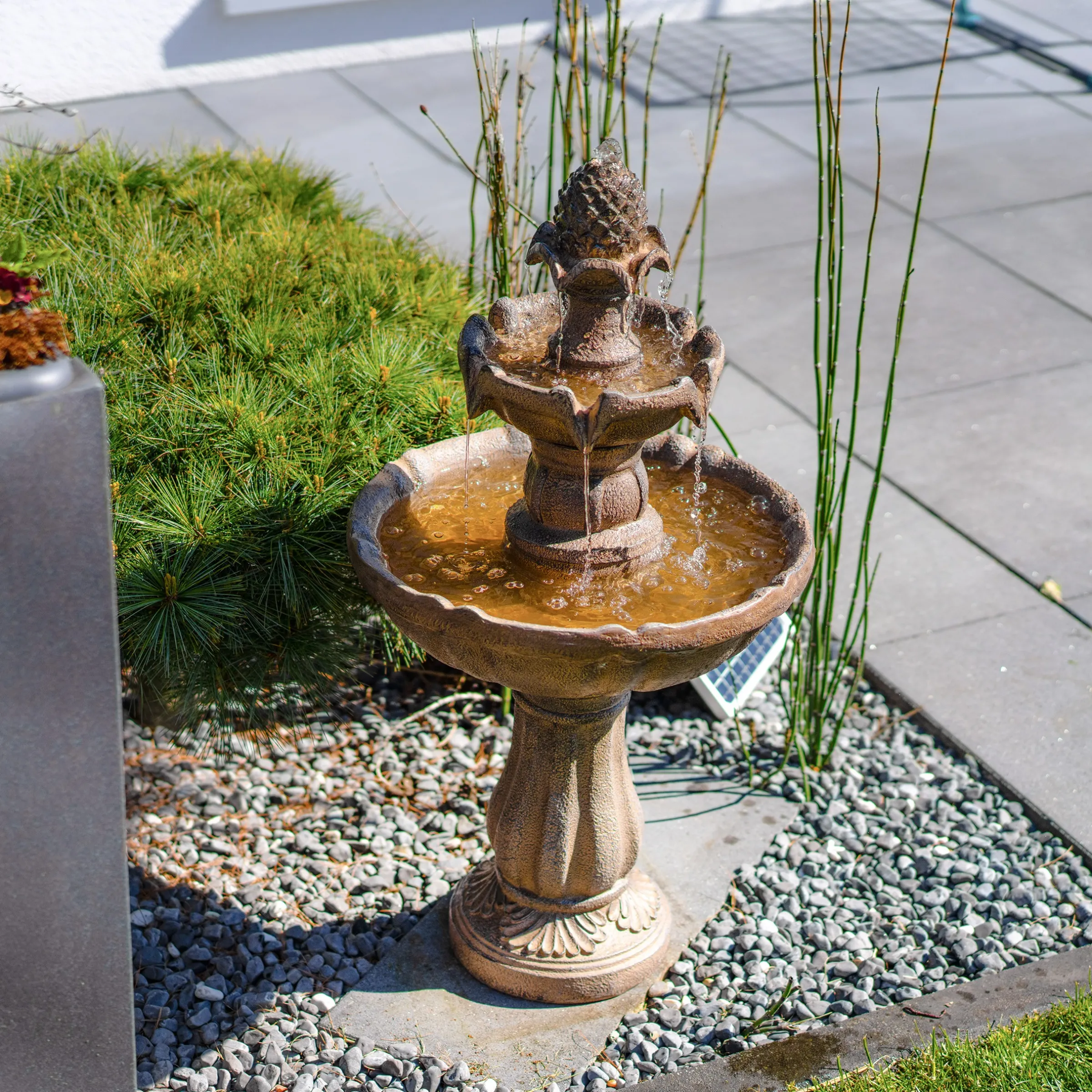 Solar Standbrunnen 83 cm mit dreifach Wasserspiel