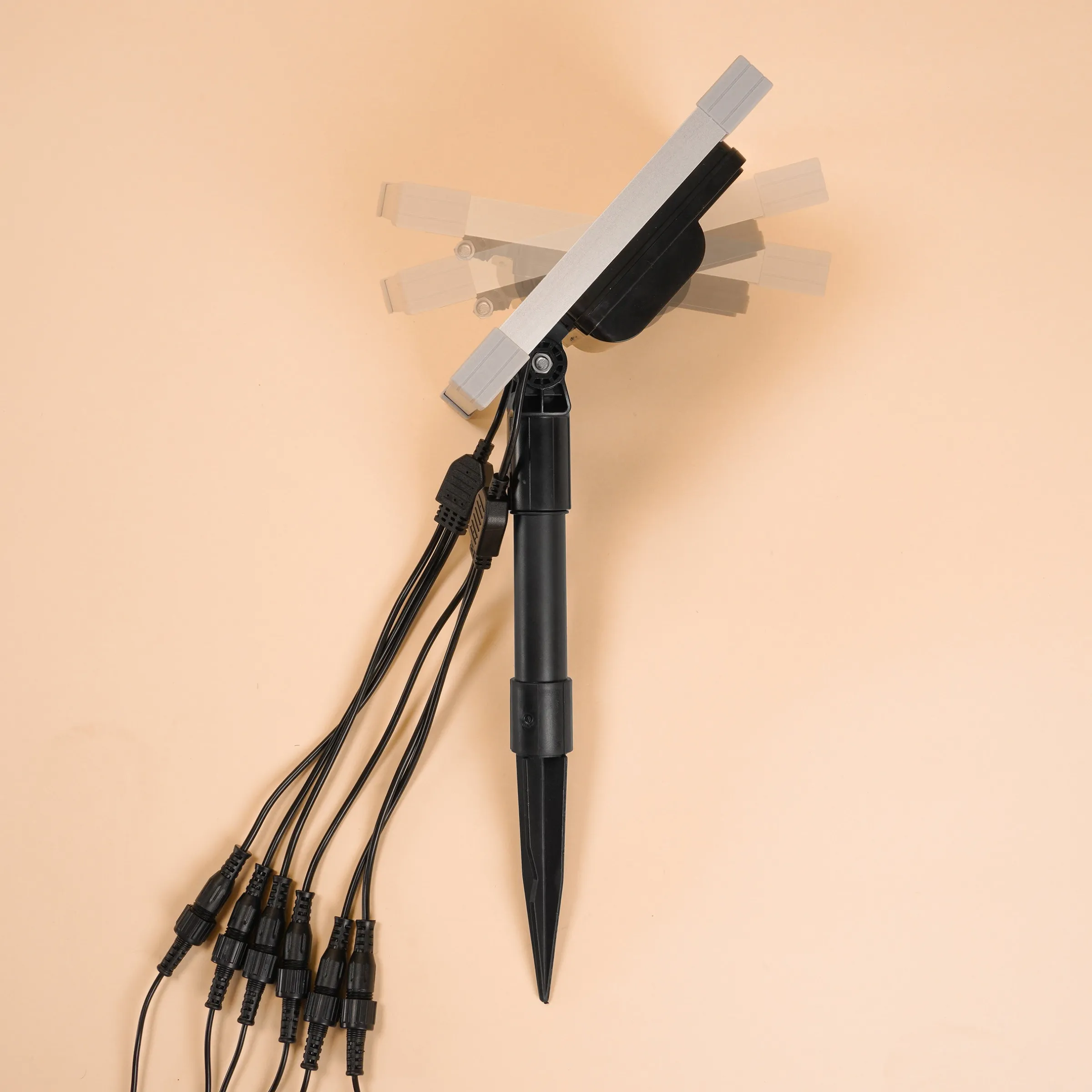Solarstrahler Multispot Basic mit 6 Strahlern, 120 lm kaltweiß