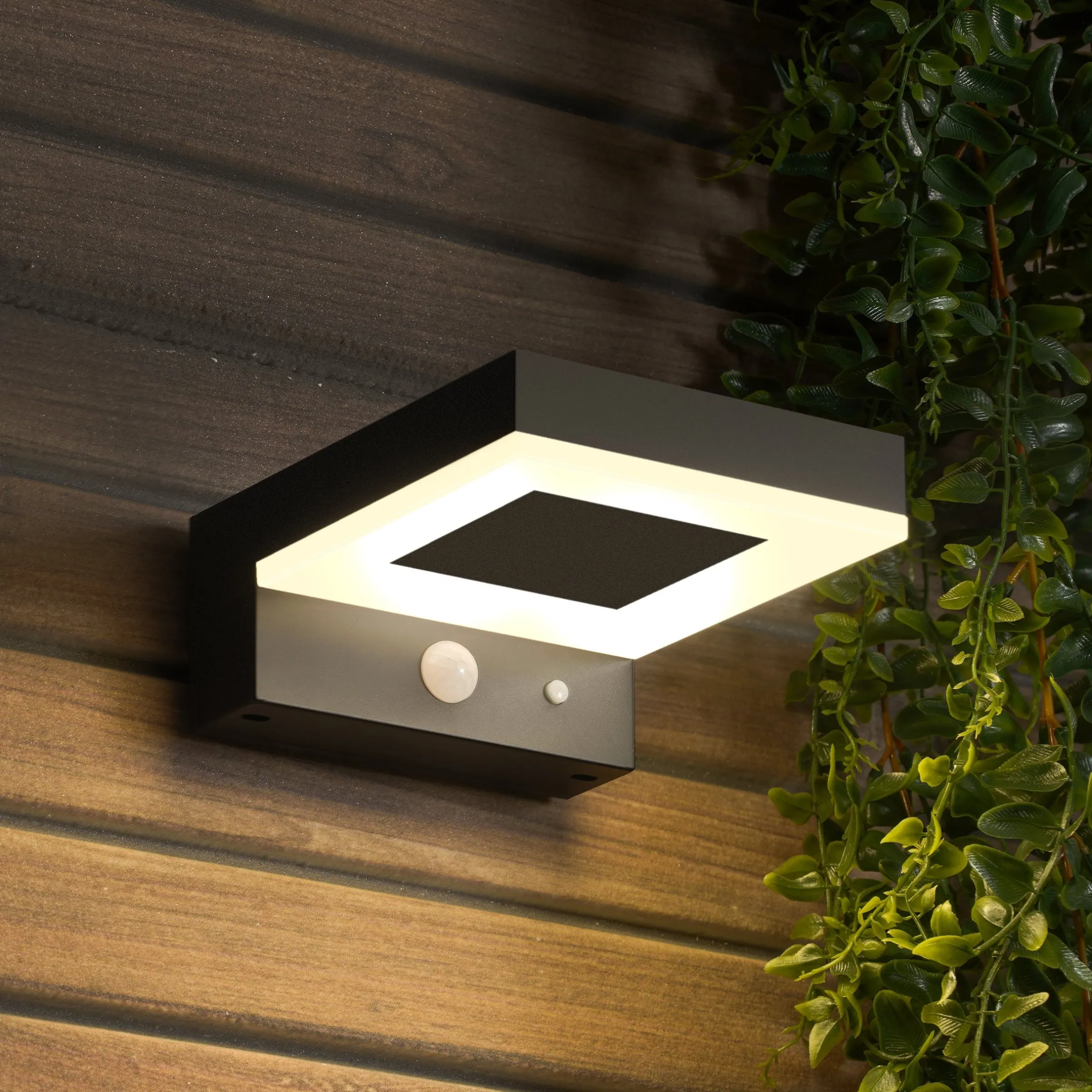 Solar Wandleuchte Stella mit Bewegungssensor