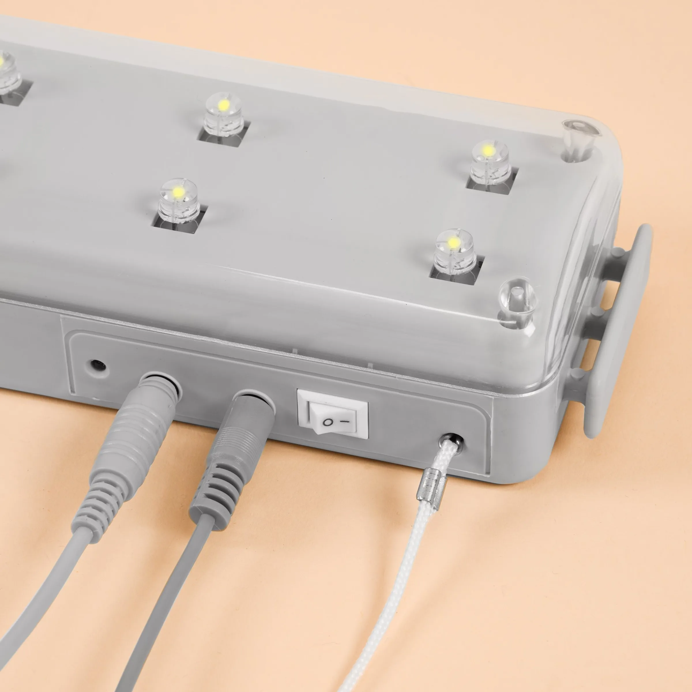 Universelles Solar-Lichtsystem mit externen Bewegungssensor