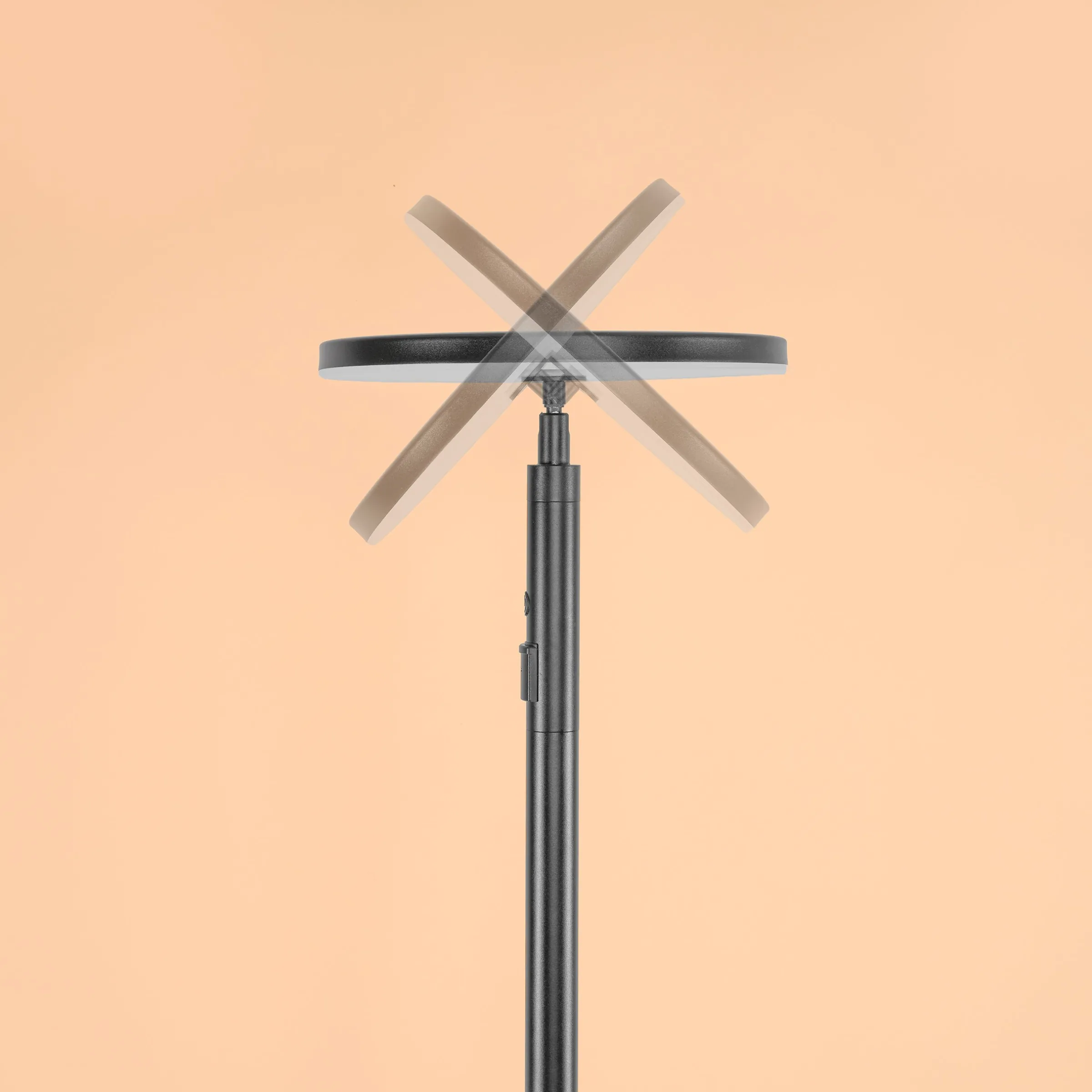 Vielseitige Solar Stand- und Leseleuchte Emilia 150 cm