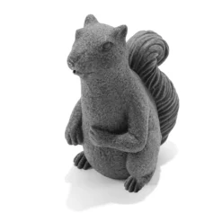 Wasserspeier-Figur sitzendes Eichhörnchen Puschel