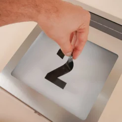 Zeitlose Solar Hausnummer Style DuoColor aus Edelstahl