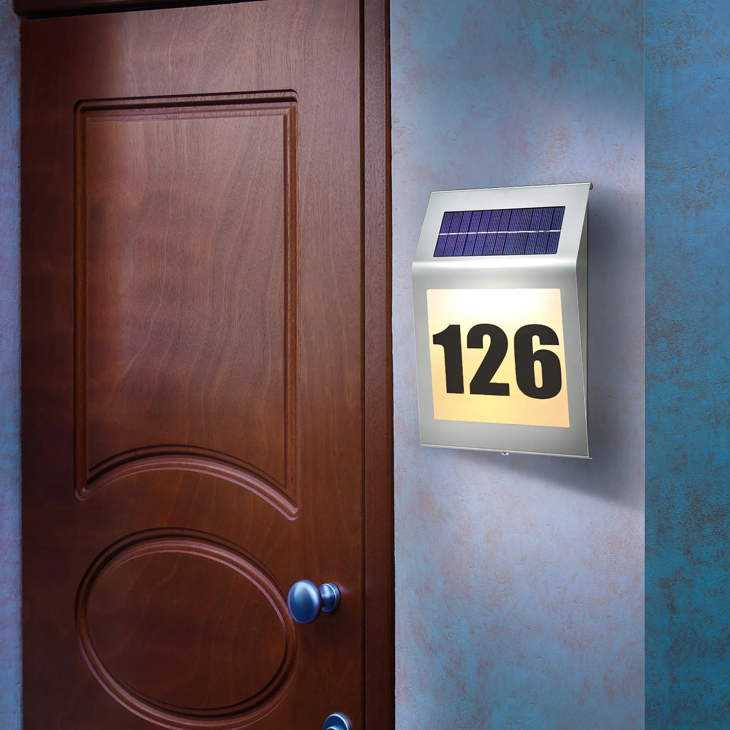Zeitlose Solar Hausnummer Style DuoColor aus Edelstahl